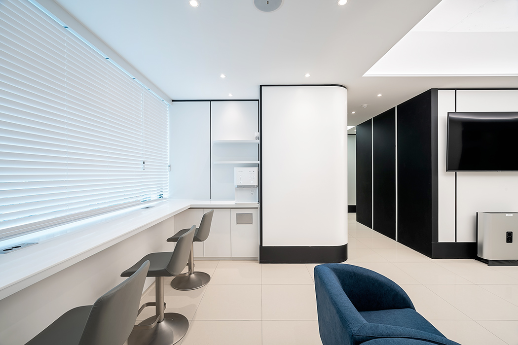 sub Interior14