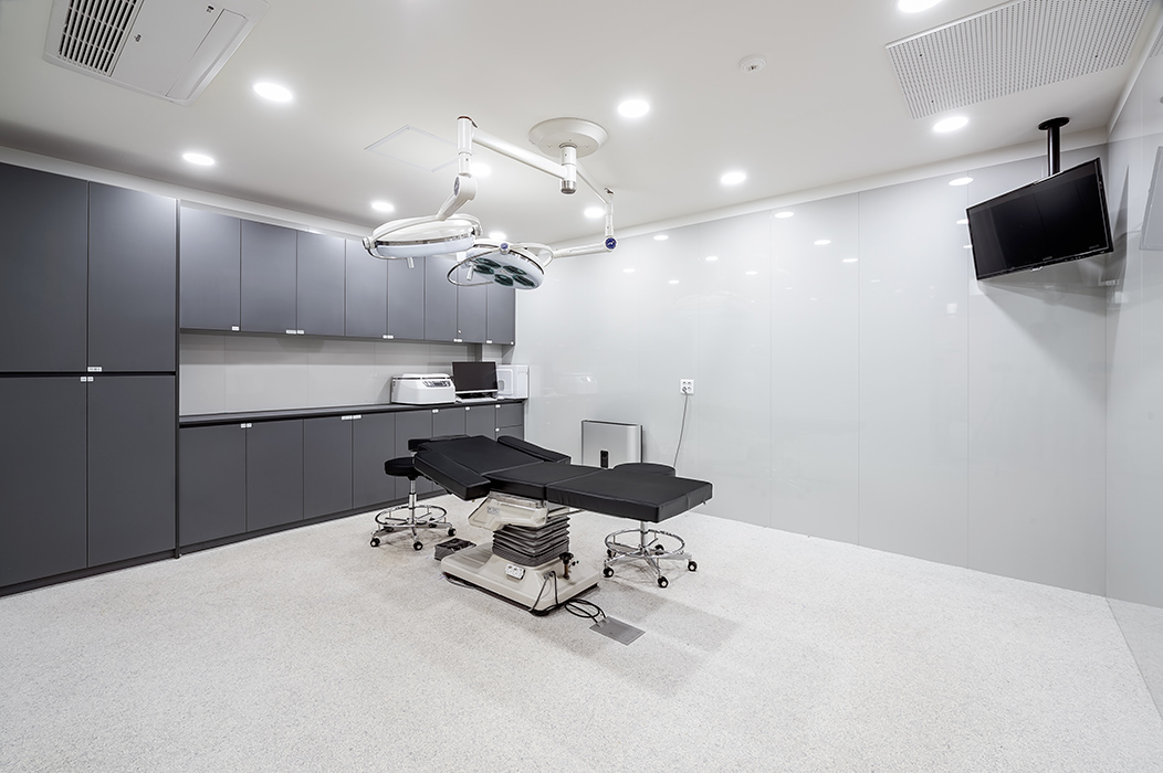 sub Interior21